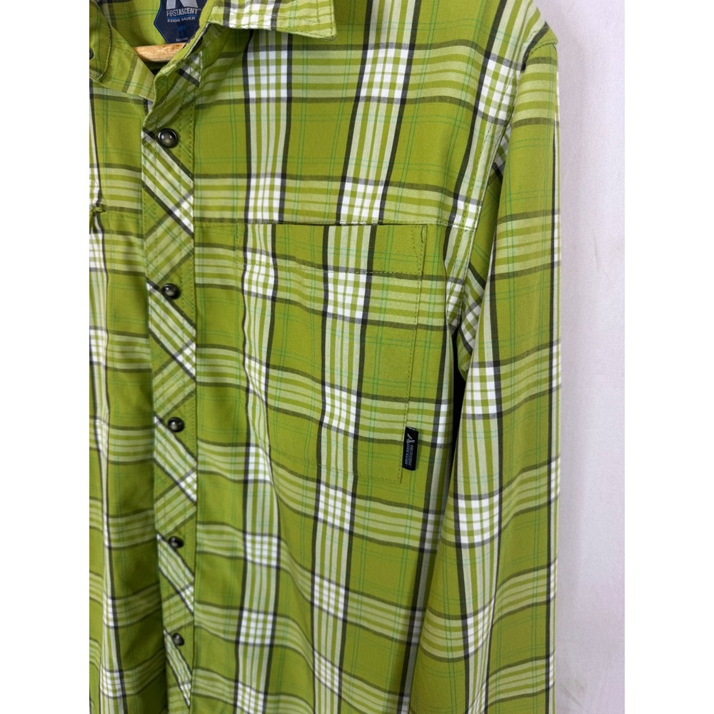 Eddie Bauer First Ascent Mens Green Plaid Long Sleeve Hiking Shirt Small - Picture 3 of 11